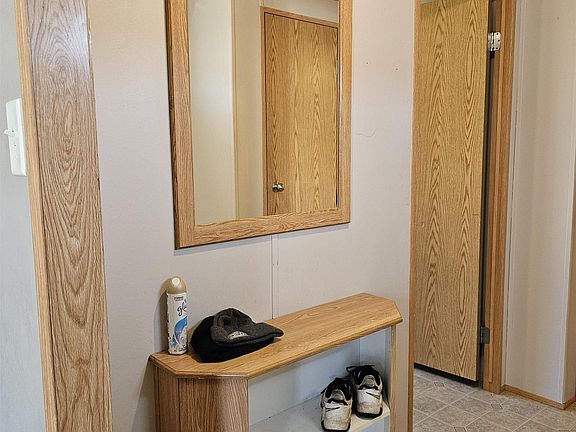 5th image of 4918 47th St