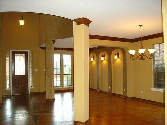 5th image of 1205 Latta Pl E