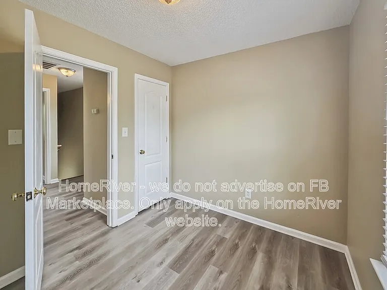444 Amir Cir — Photo 12