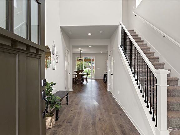 2nd image of 8001 NE 172 Avenue