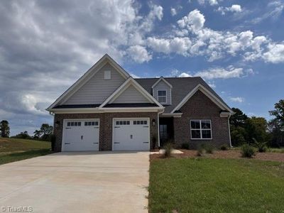 209 Grandworth Way, King, NC, 27021