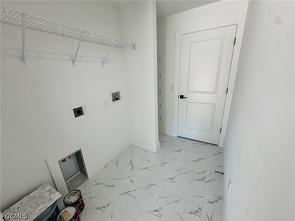4th image of 716 Ledge St