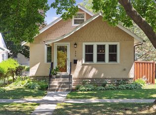 392 Brimhall St, Saint Paul, MN 55105