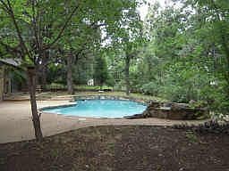 2nd image of 106 Cross Creek Dr