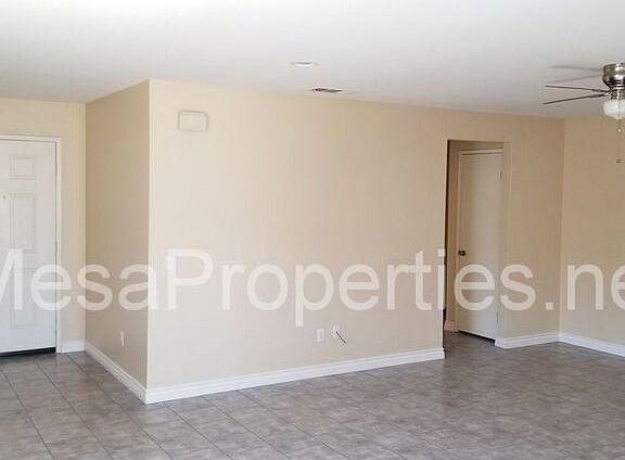 2nd image of 14358 Shiloh Ln