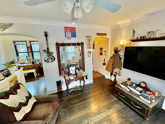 2nd image of 1284 W Early Ave APT 1A