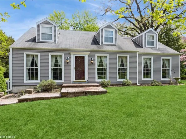 5101 Newton St, Overland Park, KS 66202