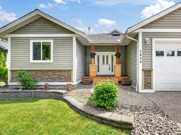 1850 22nd St NE, Salmon Arm, BC V1E 3M9