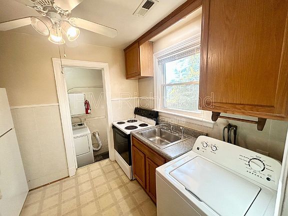 5th image of 2705 Dellrose Ave