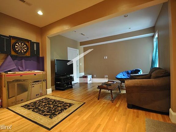 1592 Beacon St. #4 Brookline Unit Photo 4