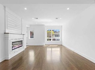 213 7th St Floor 1, Palisades Park, NJ 07650