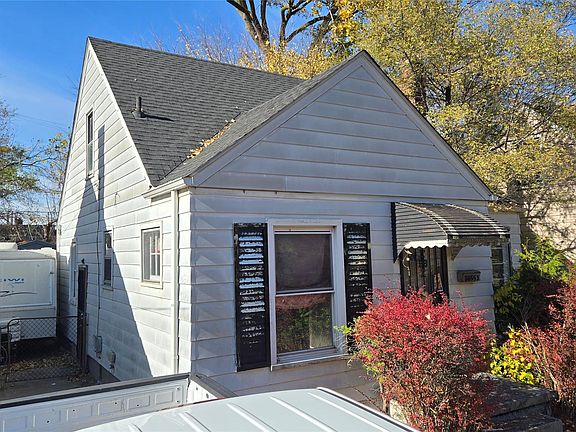 2nd image of 20553 Strasburg St