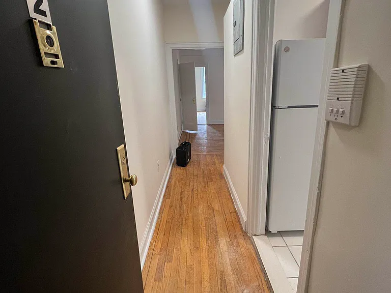 4317 49th St #2C — Photo 2