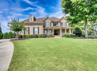 1620 Riverpark Dr, Dacula, GA 30019