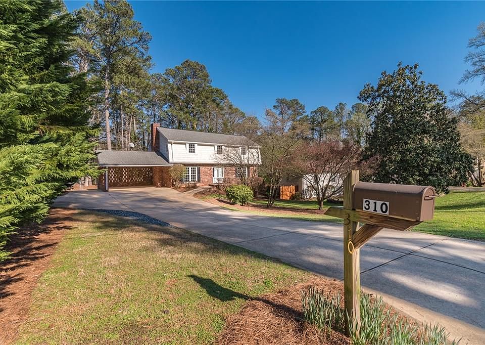 1st image of 310 Jade Cove Dr