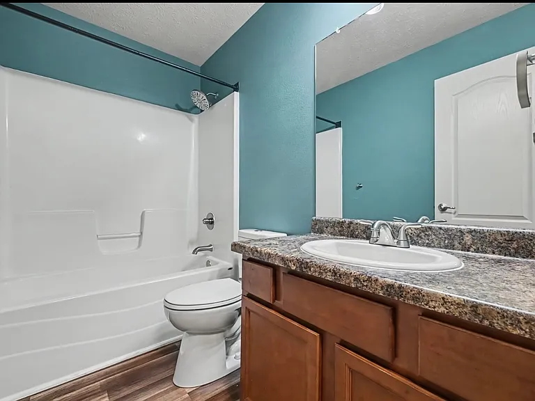 5810 S 191st St — Photo 15