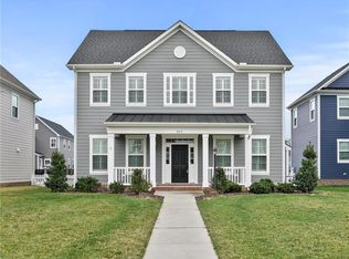 923 Olmstead St, Chesapeake, VA 23323