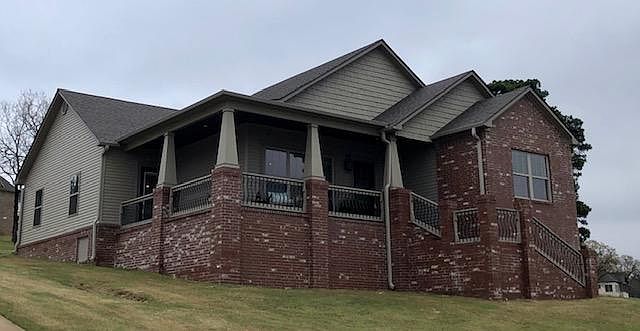 1st image of 78 Valley View Dr W