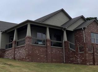 78 Valley View Dr W, Russellville, AR 72802
