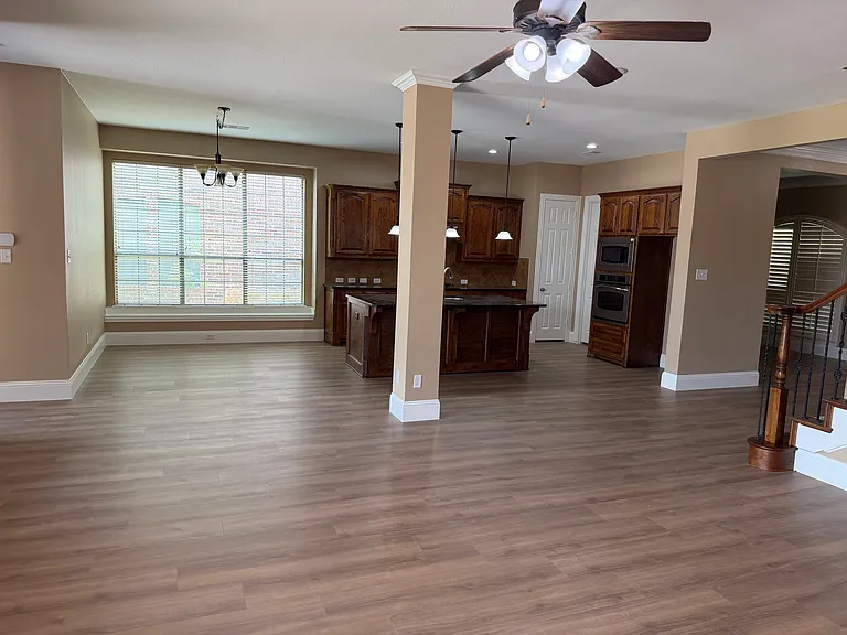 509 S Hampton Ct — Photo 13