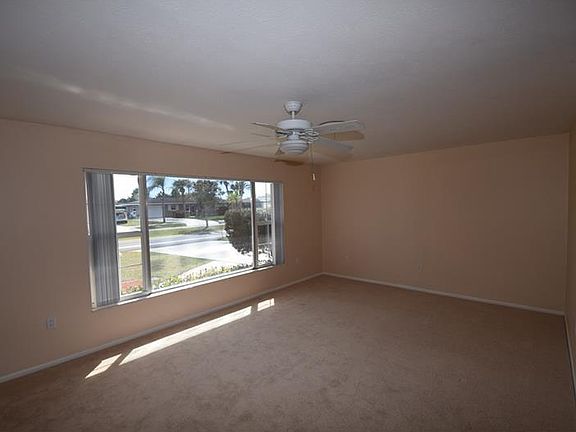 5th image of 529 Shamrock Blvd