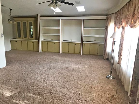 3rd image of 2237 Del Mar Dr #2237