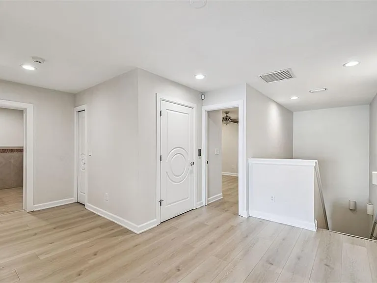 24 Adalia Ave — Photo 42