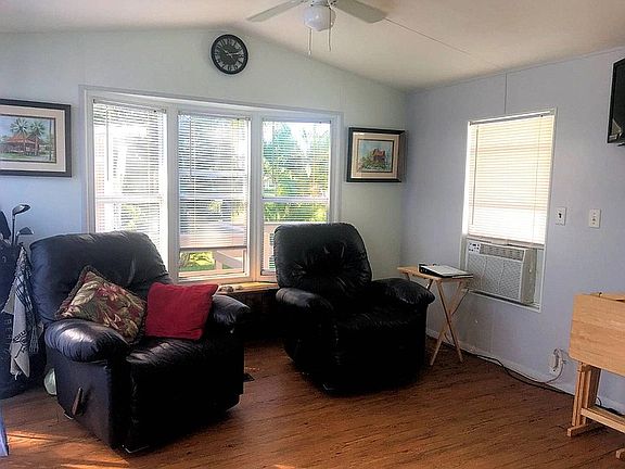 5th image of 2395 Madrid Dr