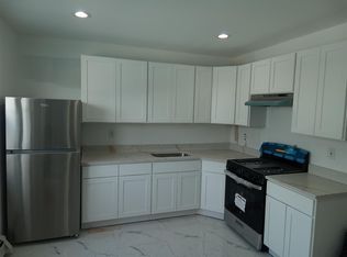 213 Fowler Ave FLOOR 2, Jersey City, NJ 07305