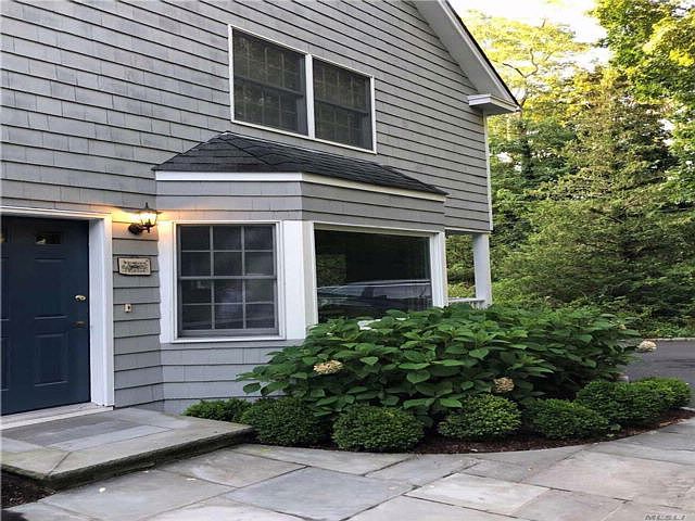 1st image of 10 Lake St