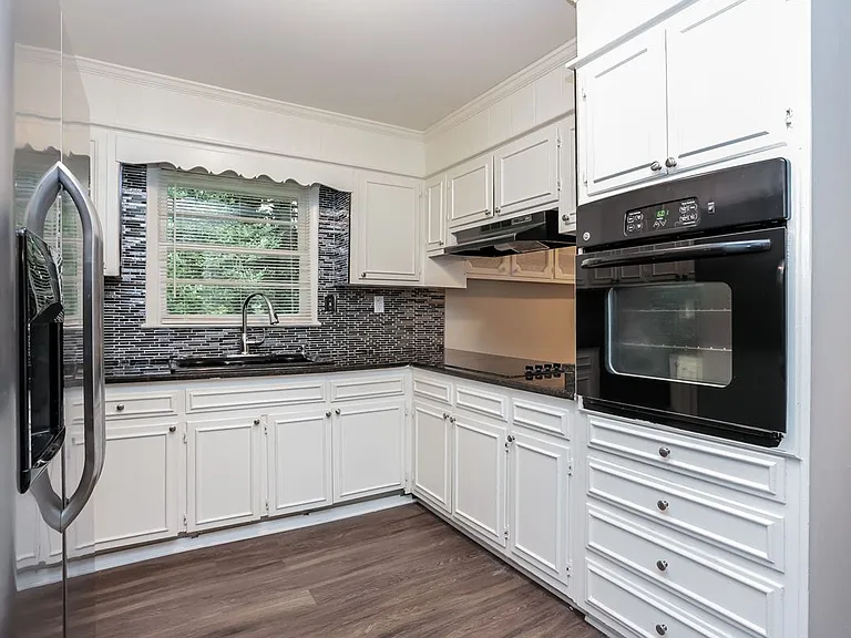 4605 Greenspring Rd — Photo 5