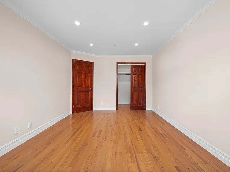22-16 Steinway St #3 — Photo 9