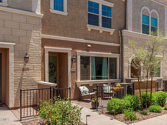 3rd image of 2632 S PEPPERTREE Drive #102