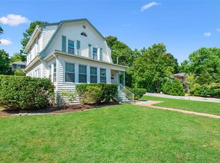 4261 Post Rd, Warwick, RI 02818