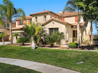 447 Jenny Cir, Corona, CA 92882