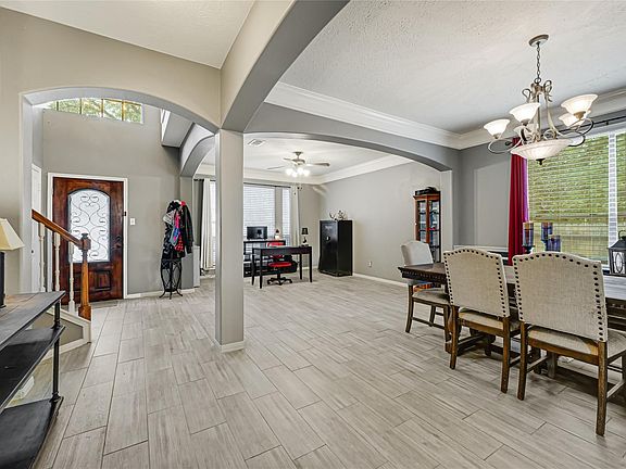 4th image of 21118 Rushing Creek Ln