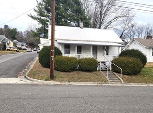 490 W Spiller St, Wytheville, VA 24382