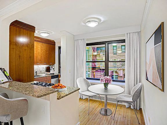 3rd image of 425 Central Park W APT 3K