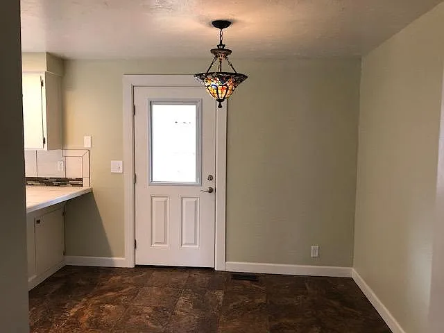 This is the dining room area/kitchen.