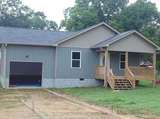 1006 Daugherty St, La Fayette, GA 30728