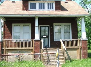 2593 Lenox St, Detroit, MI 48215