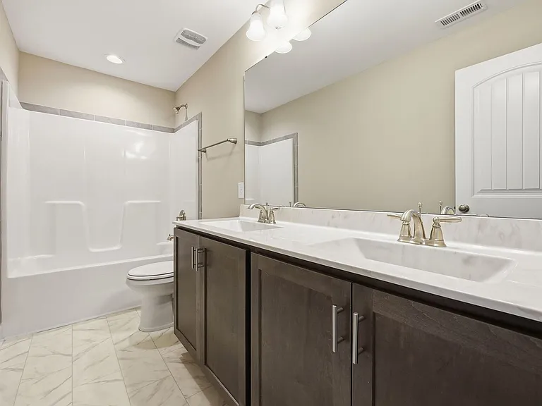 47 Hemming Ct — Photo 23