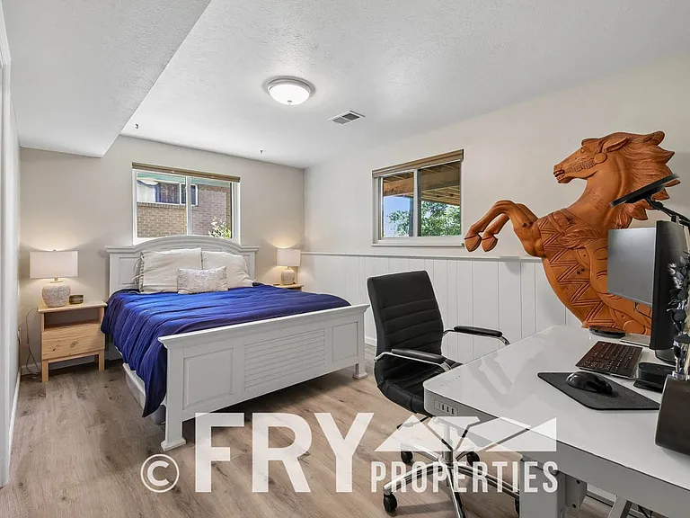 6459 Brentwood St — Photo 17