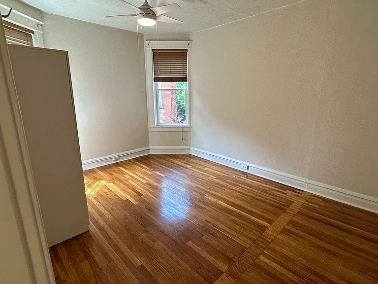 7120 Forsyth Blvd #2F — Photo 54