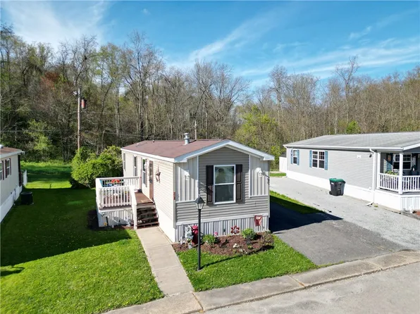 31 Hidden Valley Dr, Finleyville, PA 15332