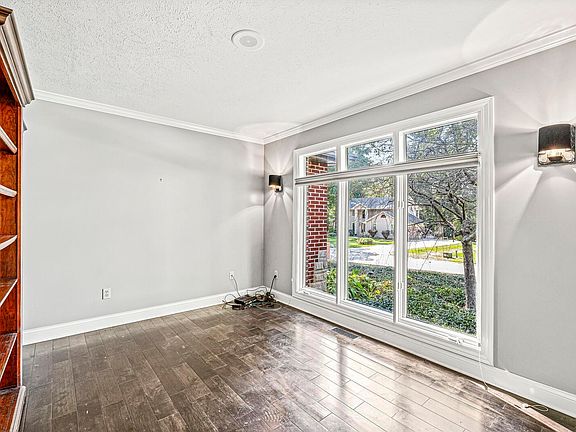 4th image of 51928 Westwood Forest Dr