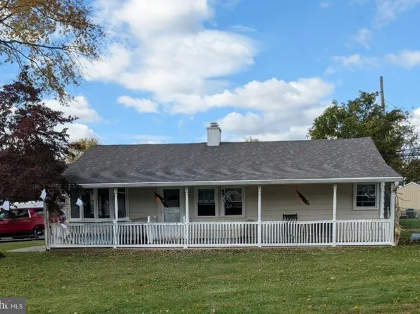 243 Wyandotte Rd, Fairless Hills, PA 19030