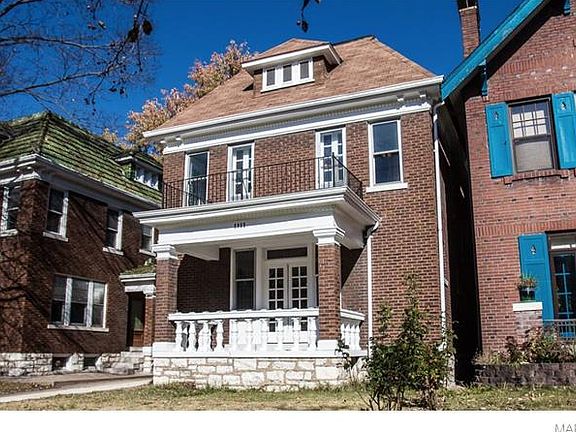 3rd image of 5855 Waterman Blvd