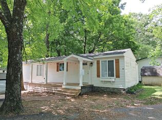 1027 Pumpkinvine Hill Rd, Martinsville, IN