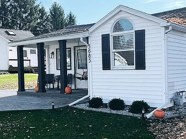 5685 McPhersons Point, Livonia, NY 14487